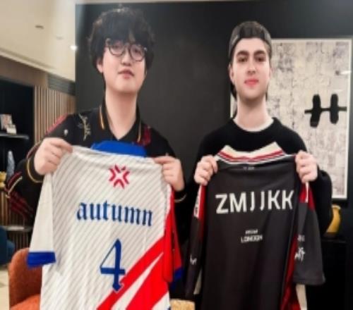 EDG分享ZmjjKKAutumn交换队服照：旧友同框很开心在伦敦重逢！