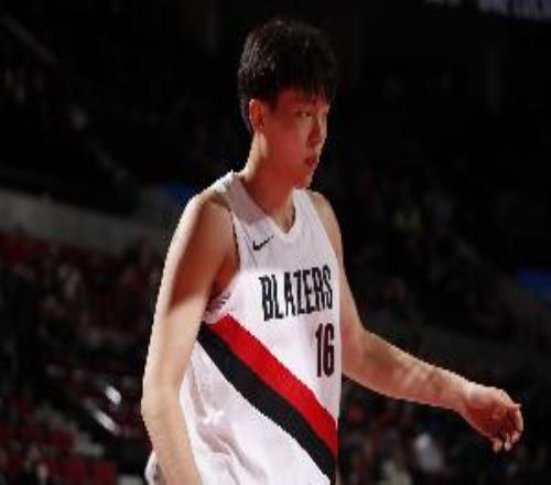 媒体人：人员变动和杨瀚森关系不大还是要先做好自己先打好夏联