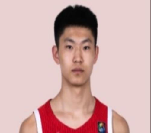 三分没开！张淳智8投4中&三分3中0得到10分2板1助