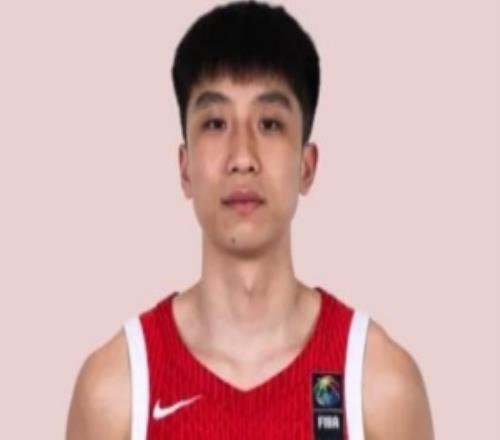 媒体人：石洺豪在进攻端体现亮眼张淳智全队唯一得分上双也可以