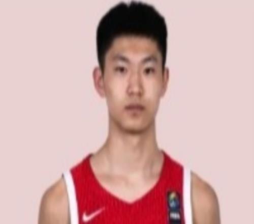 媒体人：张淳智和吕飞燕的锋线双星终于同时爆发！下一场争第九！