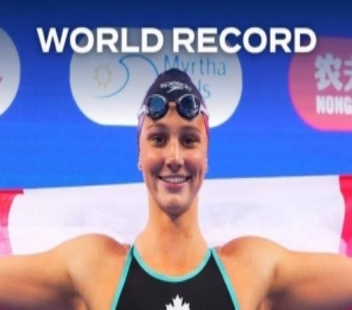突破刘子歌17年宿天下纪录！麦金托什女子200米蝶泳游出2分01秒65