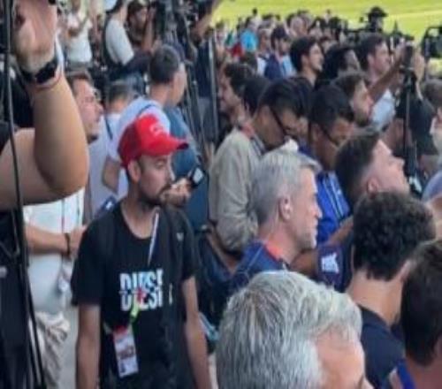 人气太高！阿根廷赛前备战训练，来自各地超300名记者到训练场拍