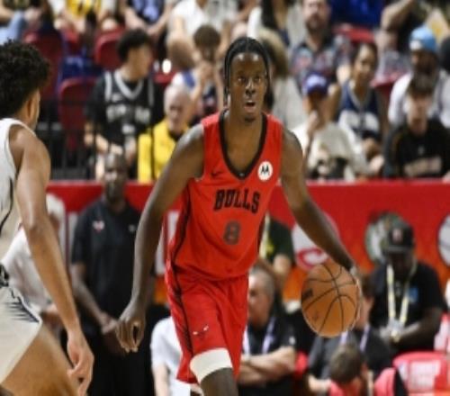 解说：威尔逊大多在明显干扰下出手在NBA也是平均线上的投篮难度