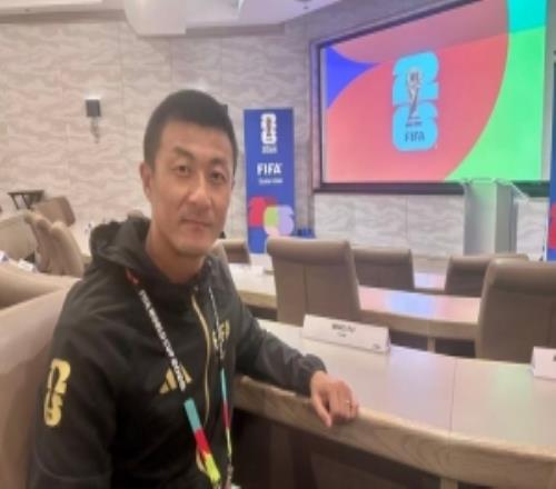 突破历史，圆满完赛！傅明用7场天下杯执法誊写中国裁判新篇章