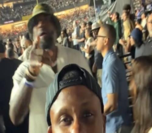 昨日多位NBA球员纽约同看演唱会：老詹塔图姆在内场米切尔在看台