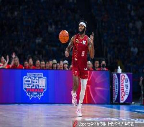 会是谁媒体人：有CBA球队接触首钢男篮希望购买杰曼优先续约权