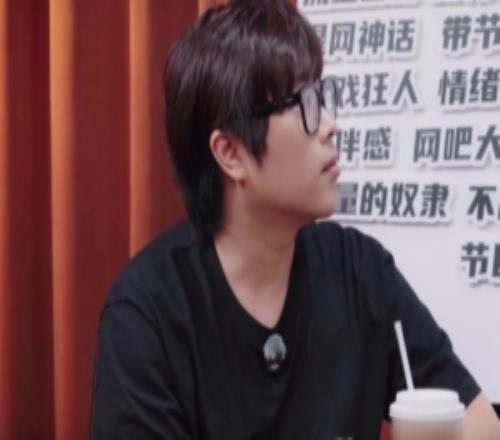 卢本伟谈直播素质：确实讲了很多脏话，后面意识到自己问题