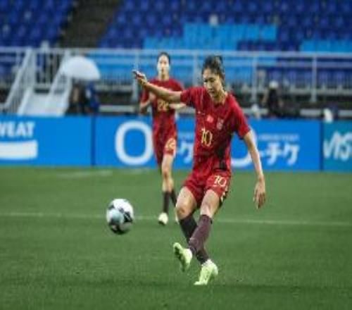 官方：中国女足先锋王妍雯竣事两年留洋生涯，回归北京女足
