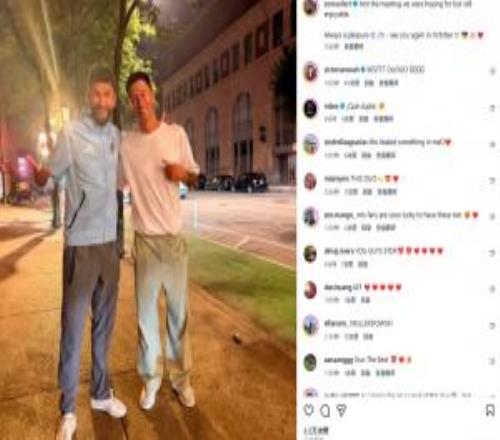 赛场重逢改期！穆勒晒与莱万合影：总是很愉快，莱万十月见！
