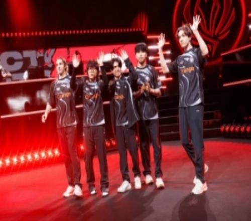 LEC战队第一次在国际赛事BO3里战胜LCK战队，此前0胜10负