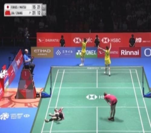 贾一凡张殊贤21日本组合，晋级日本羽毛球果真赛女双决赛