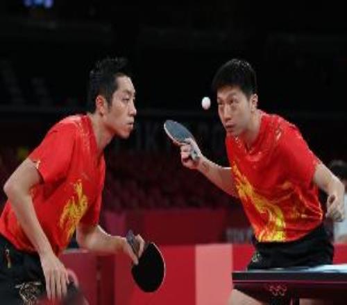 马龙许昕32战胜徐海东牛冠凯，晋级天下乒乓球锦标赛男双四强