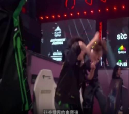 赛事官方发布视频：ENC和EWC有何区别属于电竞人的世界杯狂欢