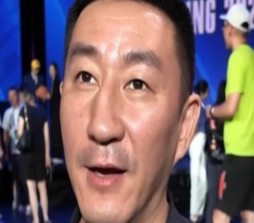 张云松：其实我们是想选的但考虑的几名球员都在前面被选走了