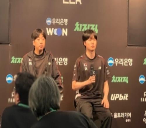 Score回应队内矛盾：选手之间信任关系大幅破裂很难正常开展训练