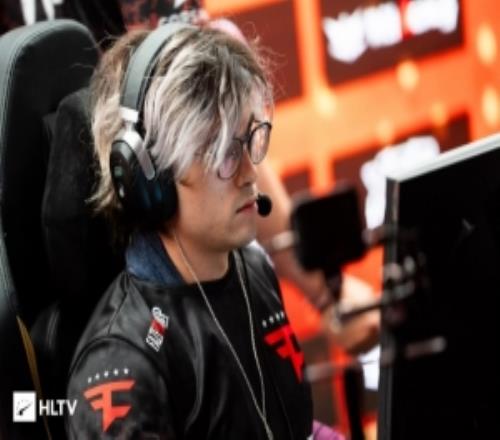 Twistzz：在FaZe作出其他决议之前我会尽我所能成为最好的向导者