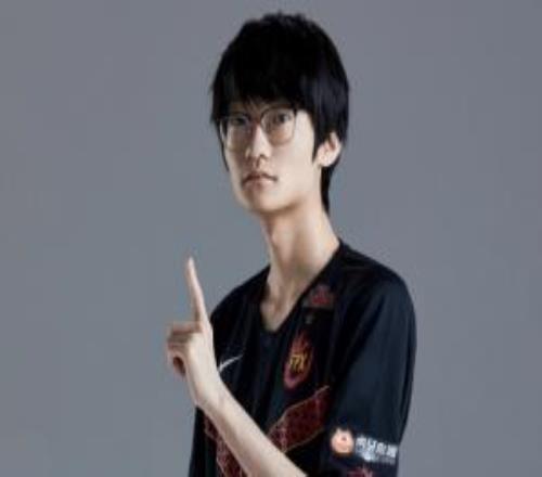 爆料人：TES和WBG两家俱乐部还没有互换打野的想法！