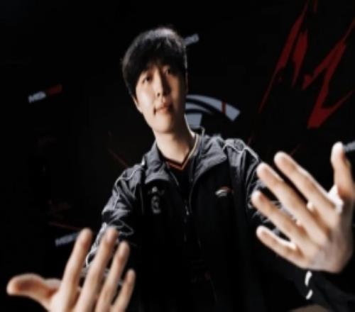 11211！Kanavi追平LCK尘封11年的单场阵亡最高纪录