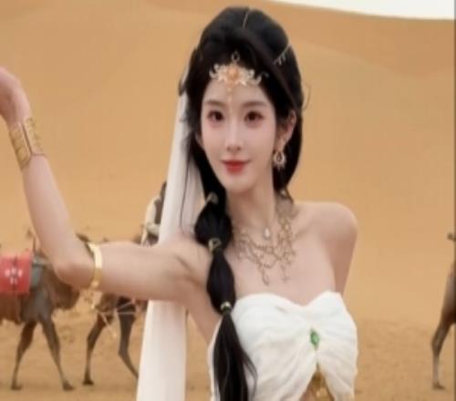 当晚就刷十个嘉年华！网友爆料：疑似卢本伟与网红巴旦木交往