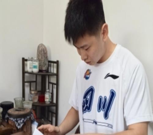 上赛季效力NBL山东蜜獾！媒体人：姚雨鑫已经与四川男篮完成签约