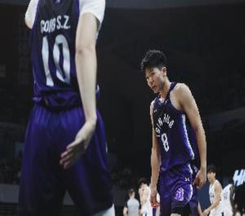 清华大学主帅：石奎悟性高&投射能力不错曾为调整透露苦练一年多