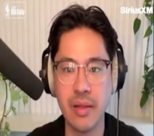 最初爆料小卡阴阳合同记者：NBA不会永远调查下去但我们会