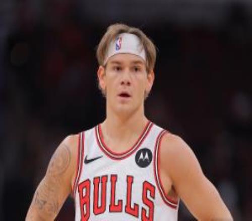 扣篮王离开NBA记者：麦克朗正与西班牙球队赫罗纳展开谈判