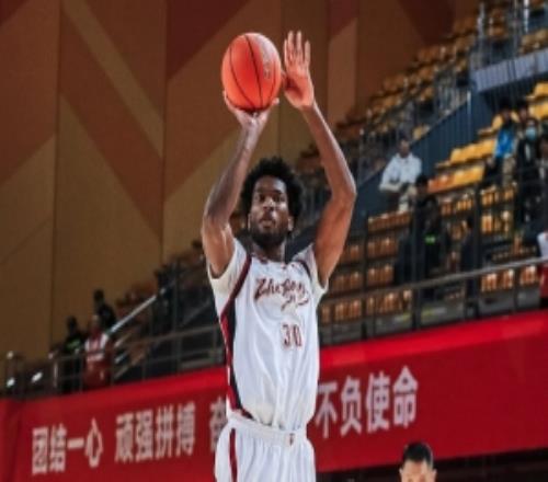 再走一个！前浙江外援达米安琼斯波多黎各联赛结束后将签约皇马