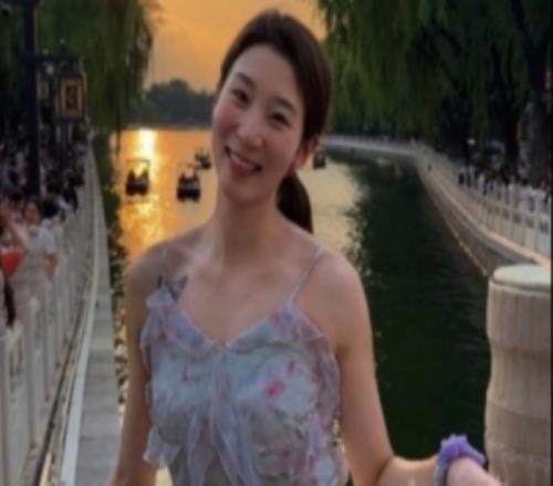有点甜！北京女篮球员李一凡晒照：“橘子糖味”日落