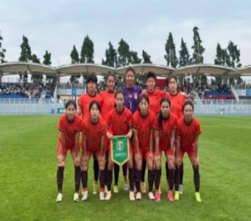 中国U20女足友谊赛21朝鲜U20女足，周欣怡和曾雨佳进球