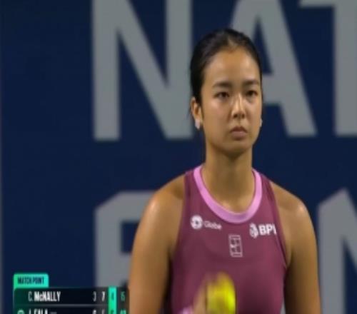 7连胜！伊埃拉苦战三盘击败麦克纳莉，晋级WTA1000多伦多站16强