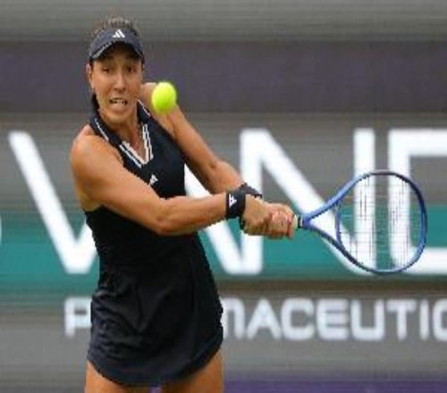 佩古拉两盘不敌施耐德，无缘WTA1000多伦多站八强
