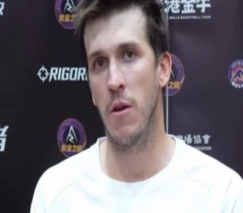 里夫斯：期待斯洛文尼亚训练营我们有很多新面孔&能增进彼此了解