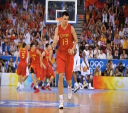 群星闪耀！2008年的今天：北京奥运中国男篮首秀鏖战“梦八”