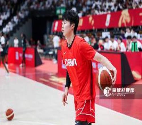 邓雨婷：很感谢宫鲁鸣指导对我的信任和队友磨合得更好了