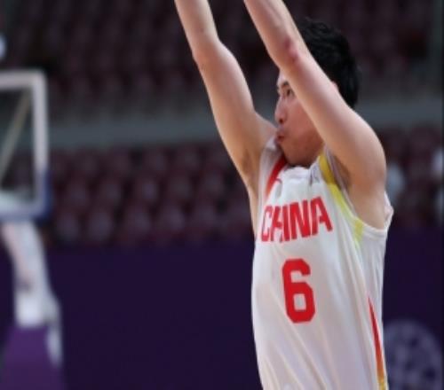 媒体人：中国男篮这2年没遇到这样的南美球队这是很好的锻炼机会