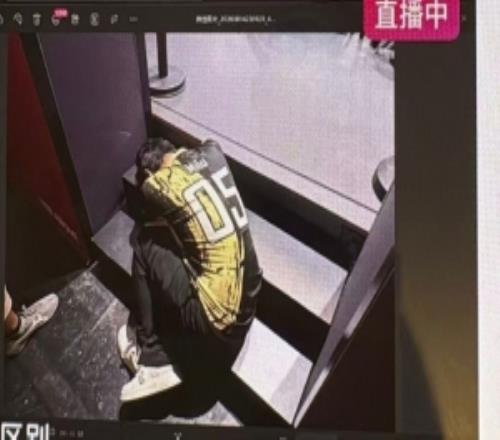 好离谱！巴黎EWC比赛期间爆发食品安全事故约有20人食物中毒