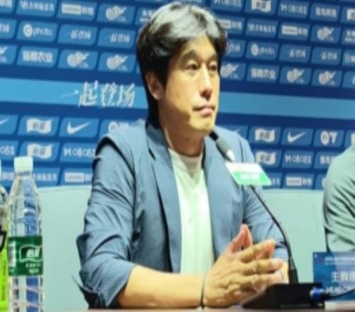 徐正源：失利不是对手强是我们注意力不集中以后不能再犯这错误