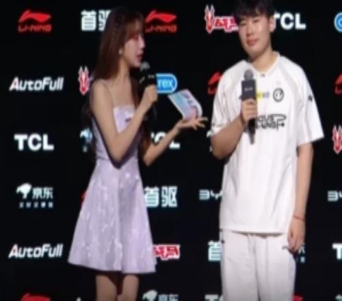 Wei：打中野兰博这英雄好像没那么厉害，IG就是要战斗爽