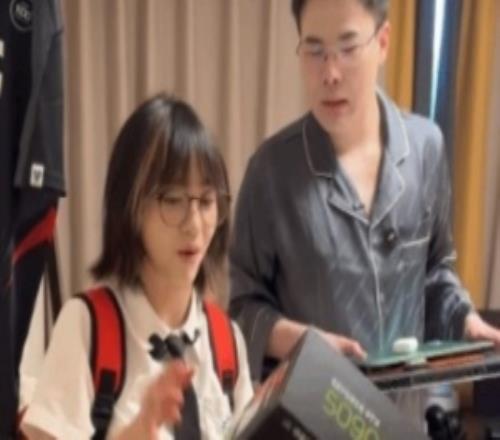 离谱！转转收5090D只给13500被扒还是配音！实际只有8888?