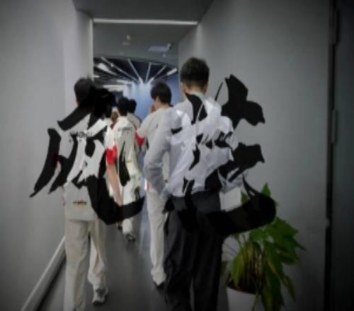 WBG发布对阵LNG预热：所有的挣扎与坚持，从未消散我们西安见