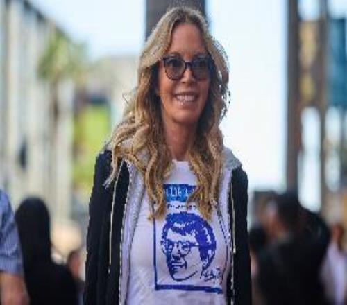 Shams：上次卖队后珍妮很快解雇了所有兄妹现在他们联合反对珍妮