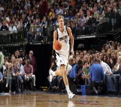 前NBA球员：NBA都是怪物我刚去就见证德隆25中25司机三分43连中