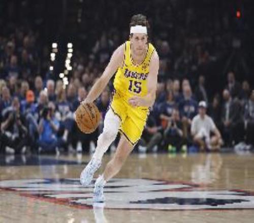 里夫斯：NBA高尔夫前三为我库里基斯珀特湖人第二好为布朗尼