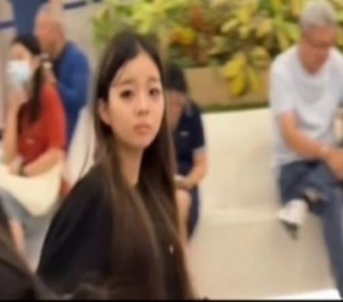 这人比我还火网红树懒女孩isa被杰伦威的球迷粉丝惊讶到了
