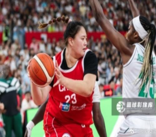 四场热身赛后中国女篮12人浮出水面！刘禹彤钟佳丽等大概率落选