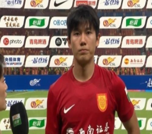 向余望：队友和教练组一直想办法改变困境感谢球迷的支持
