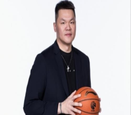 媒体人：朱芳雨球员与总经理时代均为广东男篮做出巨大贡献