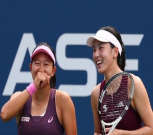 王欣瑜内岛萌夏21逆转艾克里格里森，晋级美网女双第二轮